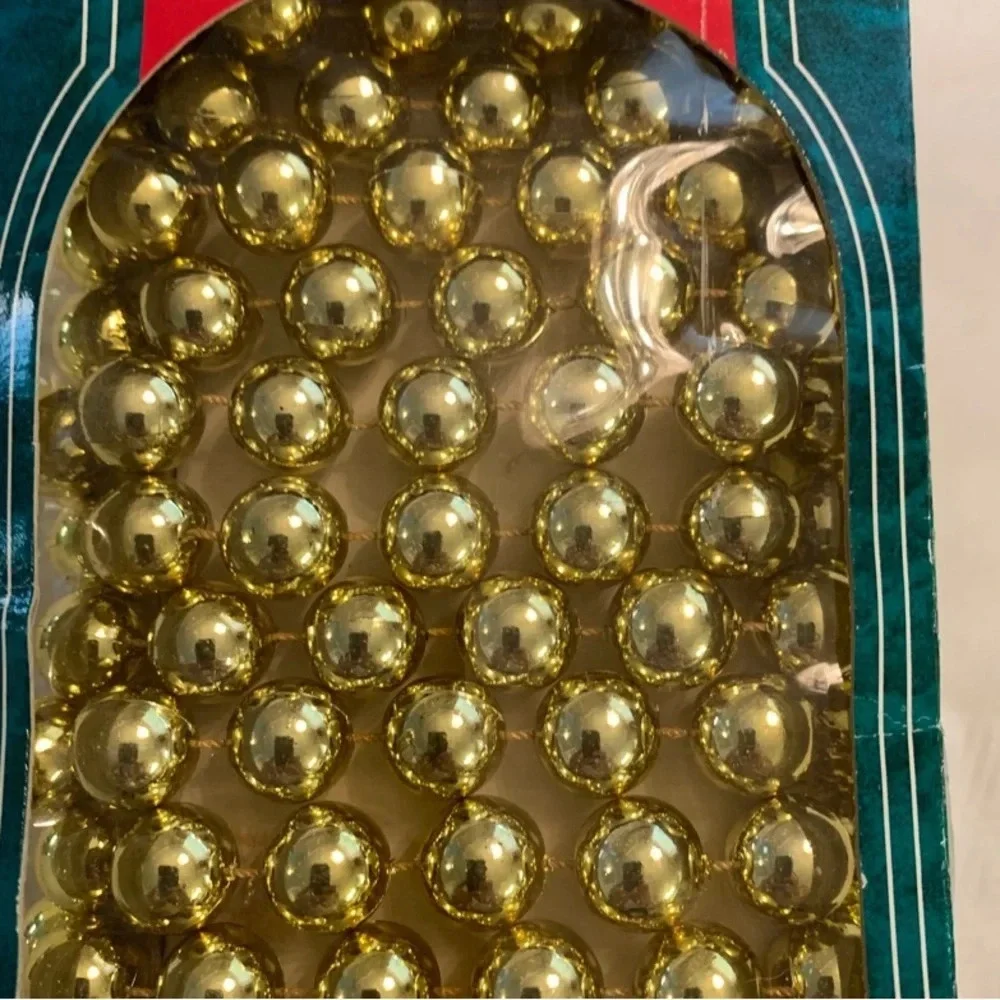 New Gold Sparkling Beaded Garland 36 Feet Christmas Tree Decoration Santa’s Best